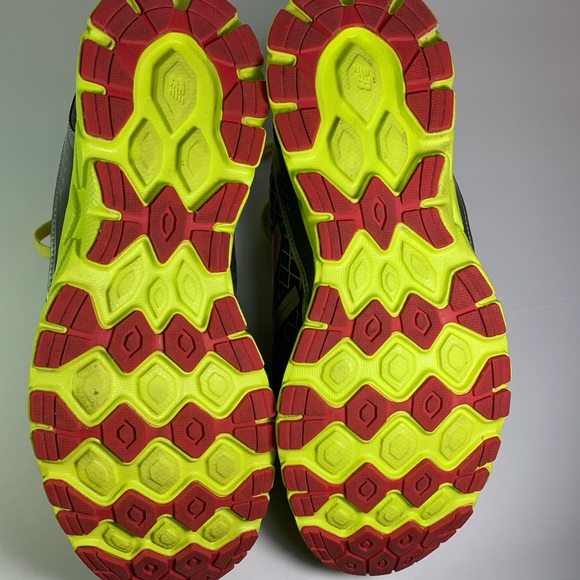 New balance 590 v3 running shoes size 9 - Picture 3 of 5